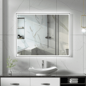 Pakabinamas LED veidrodis šviesaus interjero vonioje